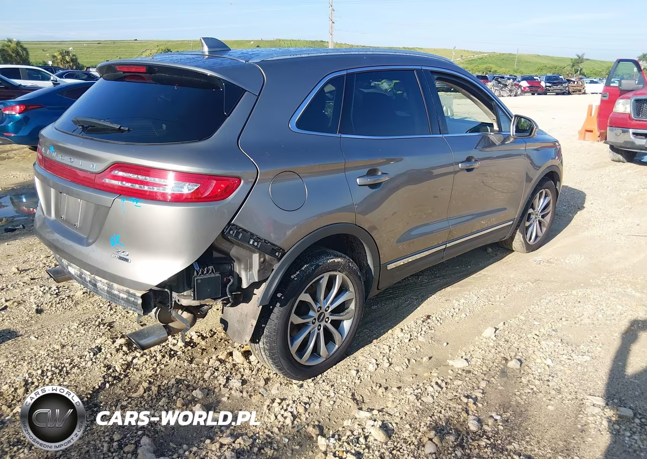 2016 Lincoln Mkc Select VIN:5LMCJ2C95GUJ21098 - 4