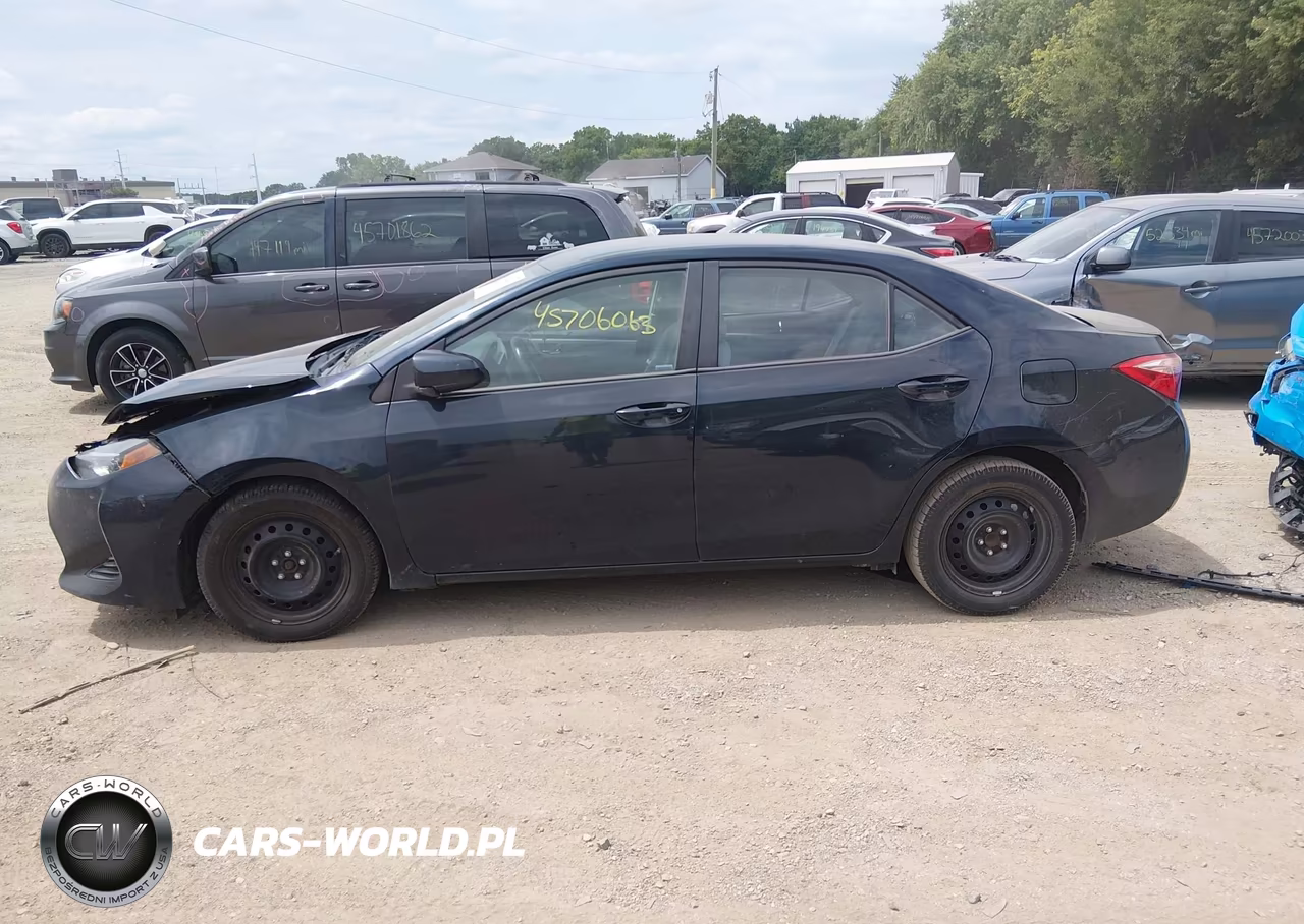 2019 Toyota Corolla Le VIN:2T1BURHE8KC207424 - 14