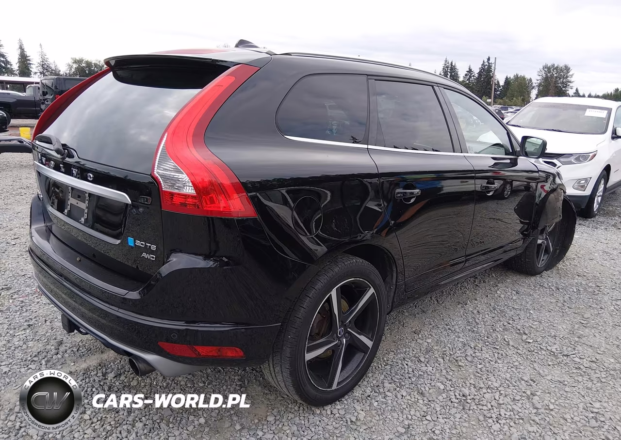 2016 Volvo Xc60 T6 R-Design Platinum VIN:YV4902RS2G2787326 - 4