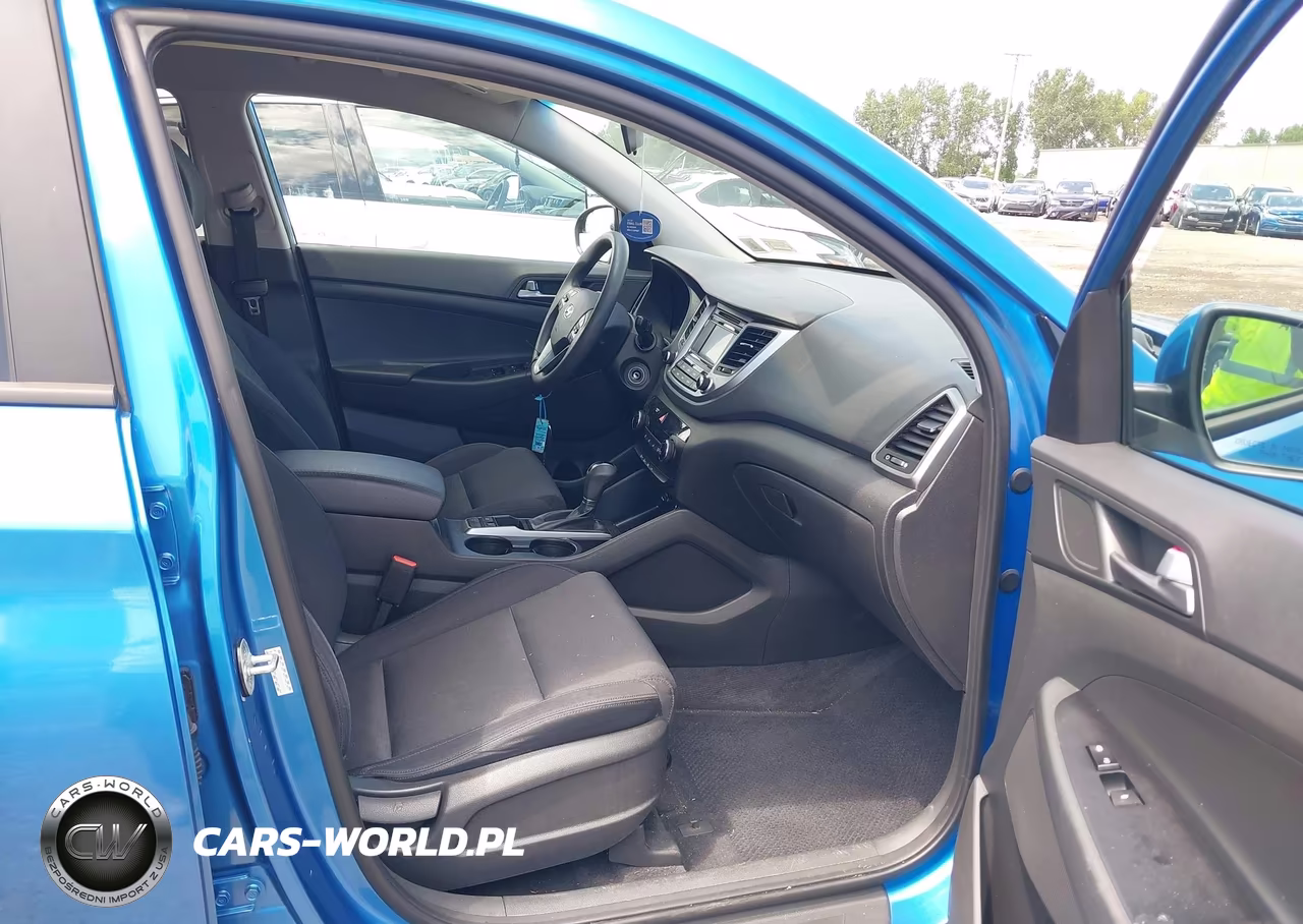 2017 Hyundai Tucson Se VIN:KM8J3CA47HU497451 - 5