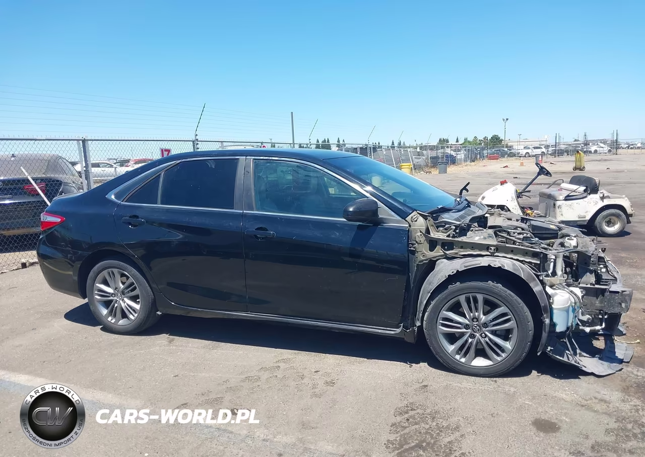 2015 Toyota Camry Se VIN:4T1BF1FKXFU010036 - 12