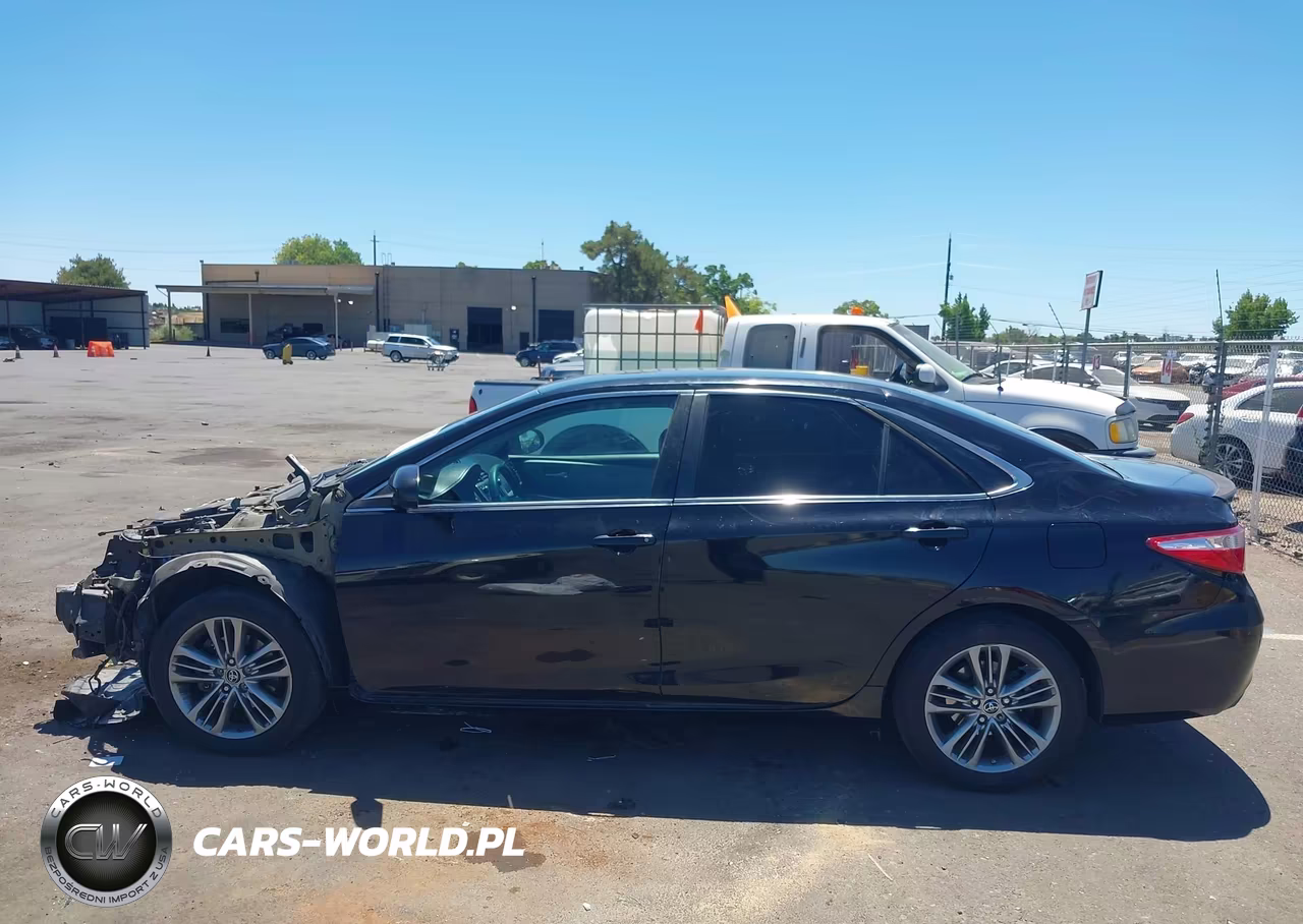 2015 Toyota Camry Se VIN:4T1BF1FKXFU010036 - 13