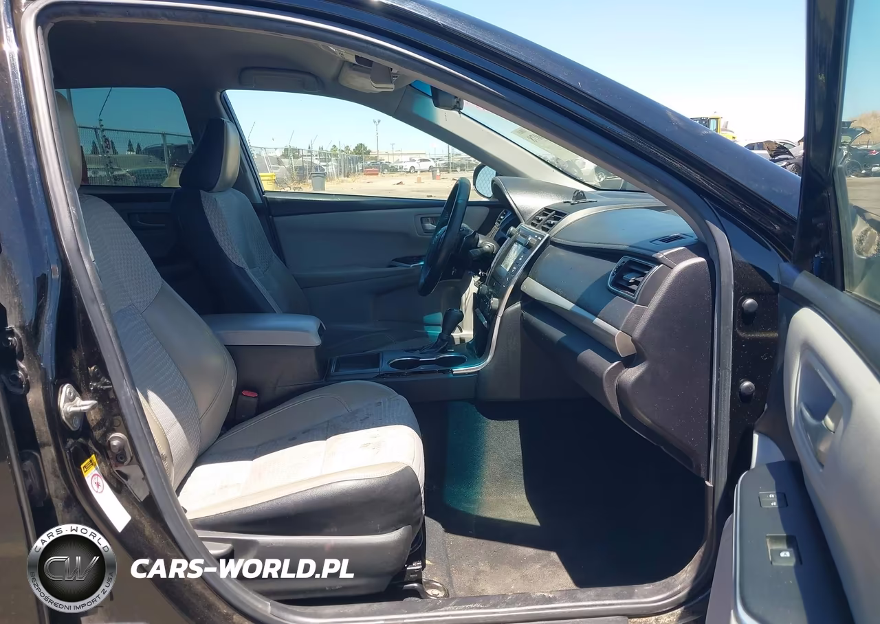 2015 Toyota Camry Se VIN:4T1BF1FKXFU010036 - 5
