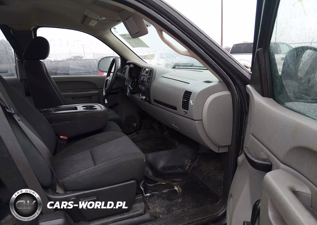2011 Chevrolet Silverado 1500 Work Truck VIN:1GCRKPEA0BZ305024 - 5
