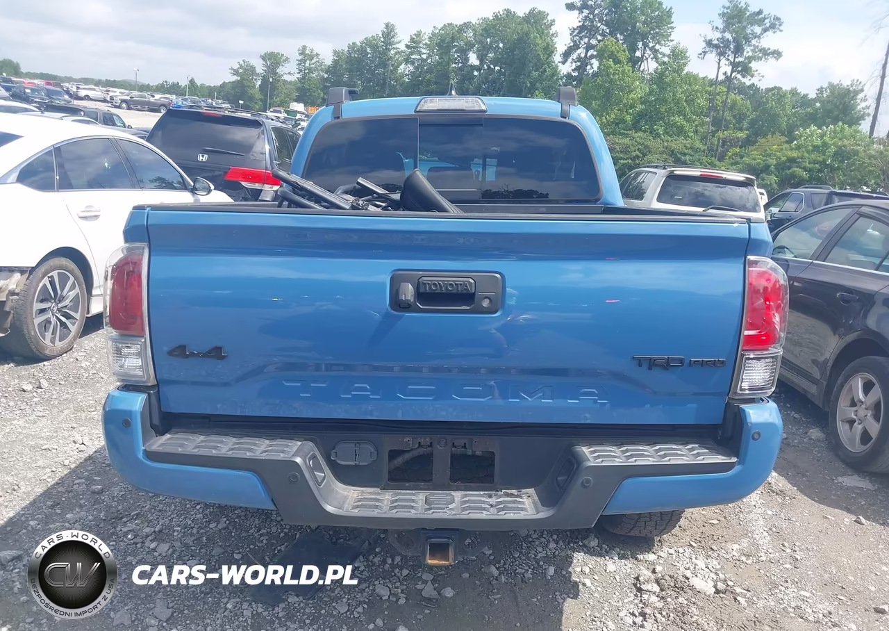 2018 Toyota Tacoma Trd Pro VIN:5TFCZ5AN3JX127442 - 16