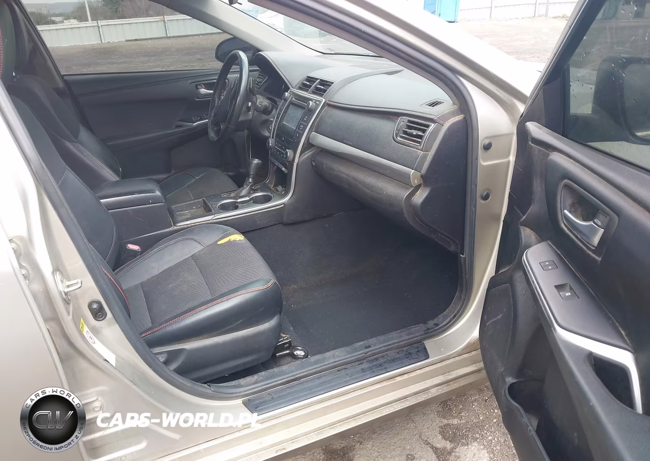 2017 Toyota Camry Se VIN:4T1BF1FK5HU306326 - 5