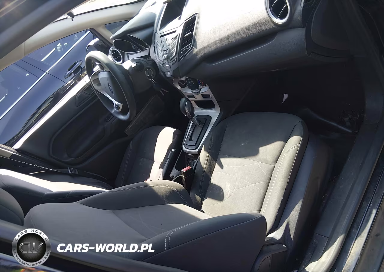 2018 Ford Fiesta Se VIN:3FADP4BJ8JM124791 - 5