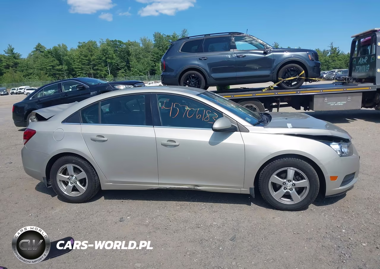 2014 Chevrolet Cruze 1Lt Auto VIN:1G1PC5SB1E7167508 - 14