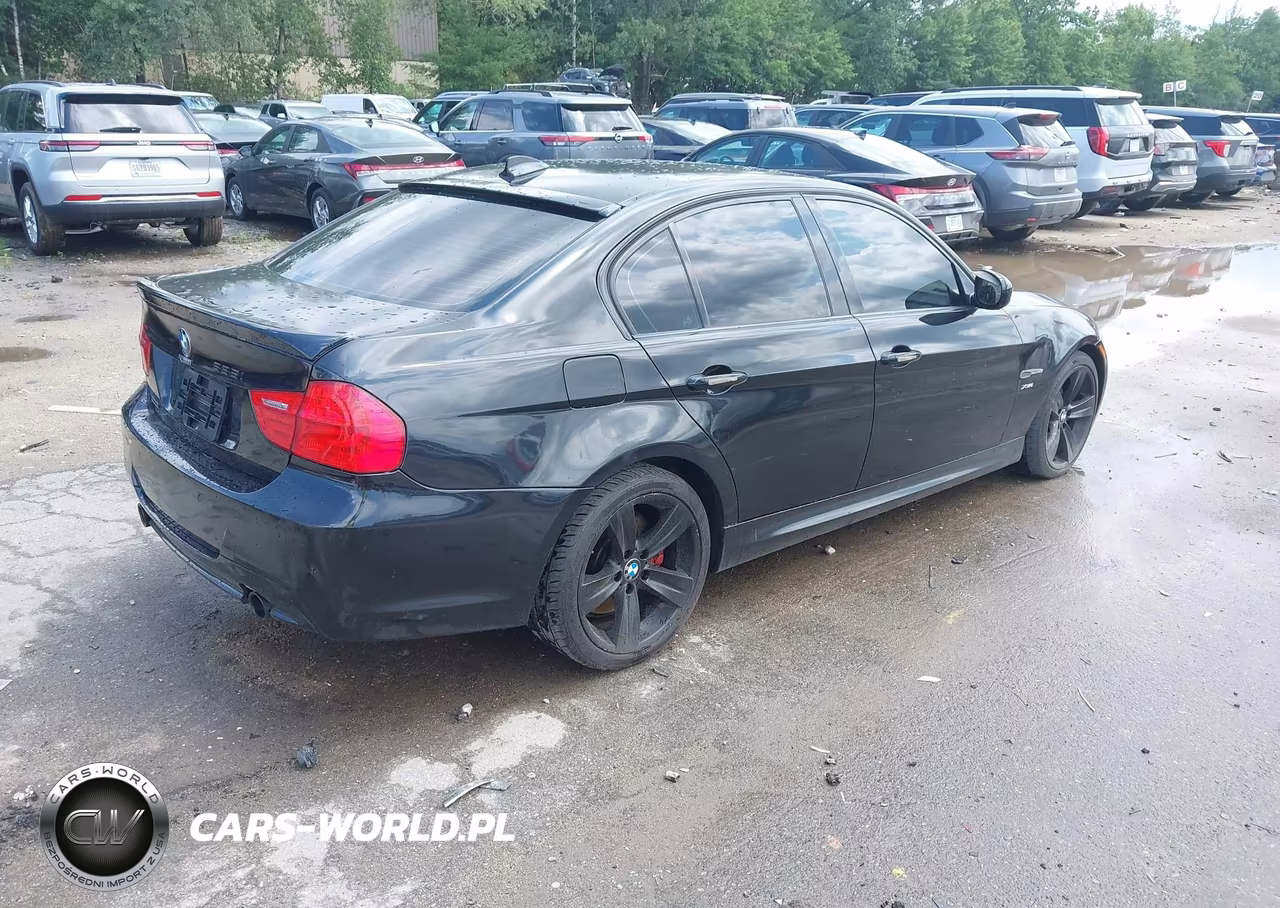 2011 BMW 335I xDrive VIN:WBAPL5C58BA921726 - 4