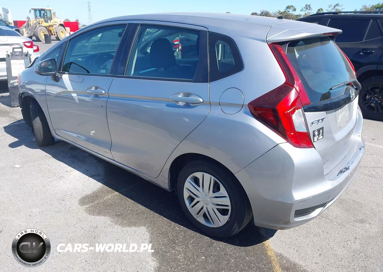 2019 Honda Fit Lx VIN:3HGGK5H46KM700054 - 3