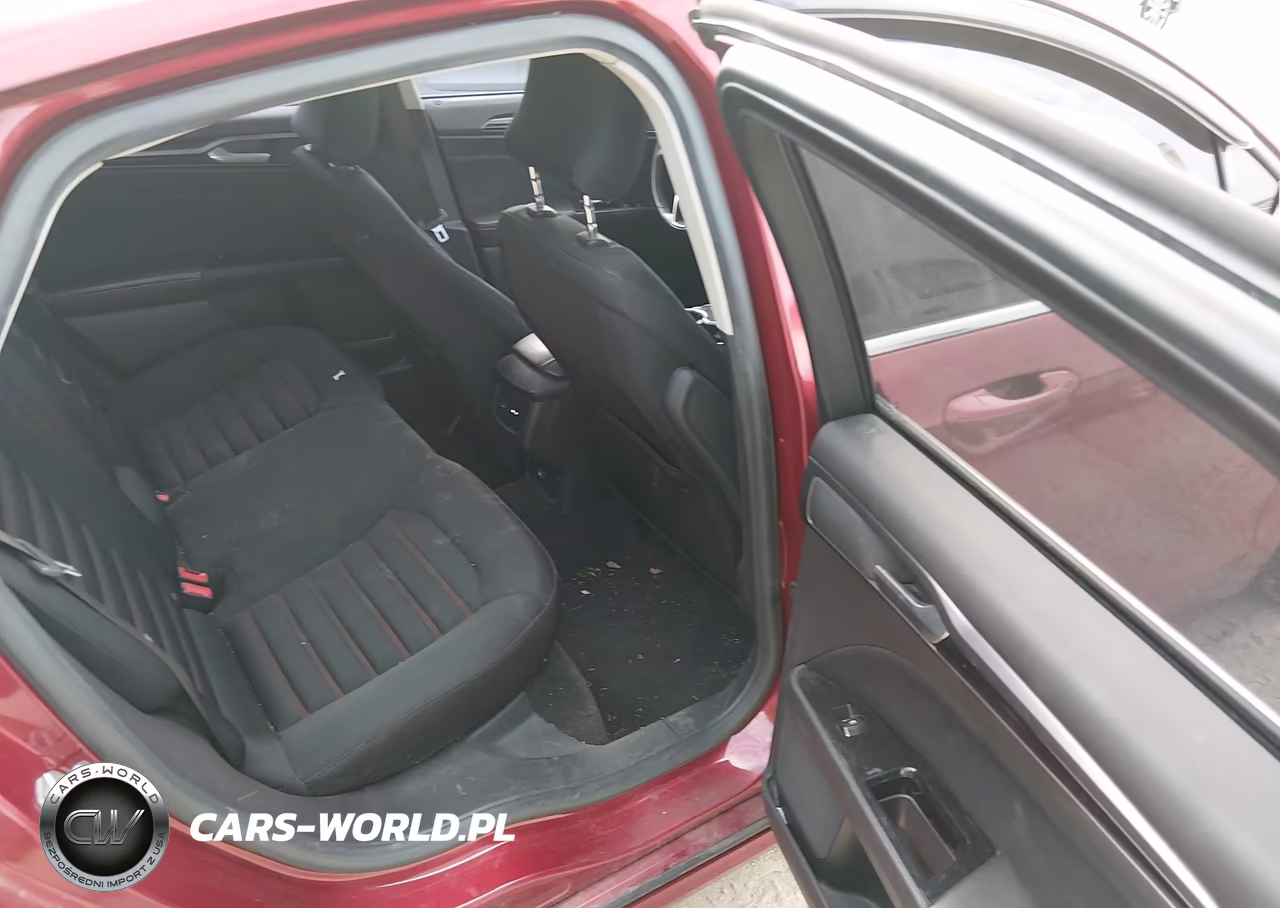 2015 Ford Fusion Se VIN:3FA6P0HD8FR302812 - 8