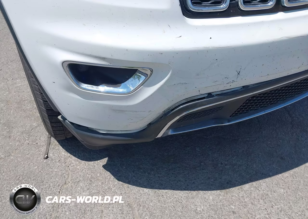 2019 Jeep Grand Cherokee Limited 4X4 VIN:1C4RJFBG5KC707436 - 17