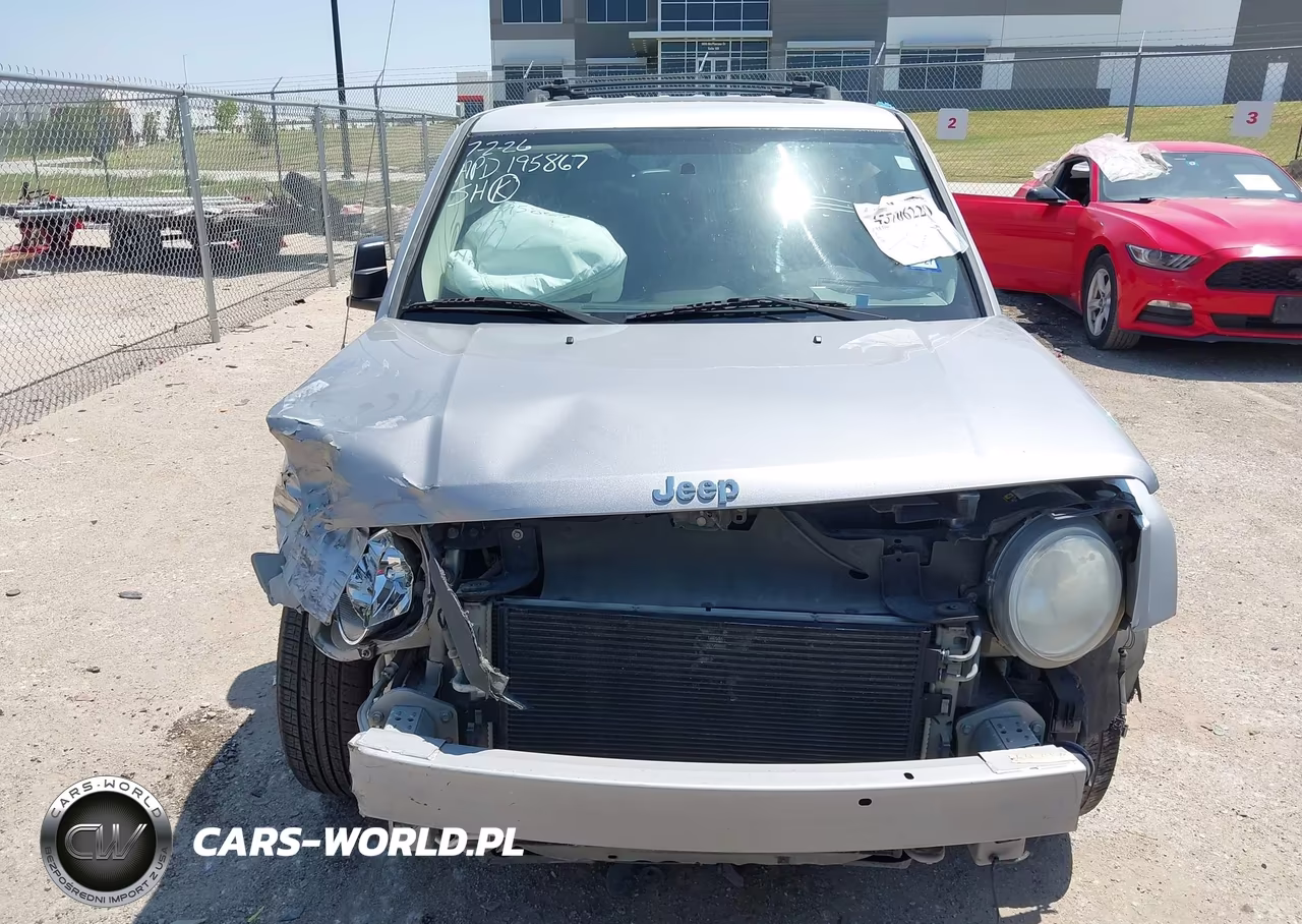 2009 Jeep Patriot Sport VIN:1J8FF28B79D113694 - 13