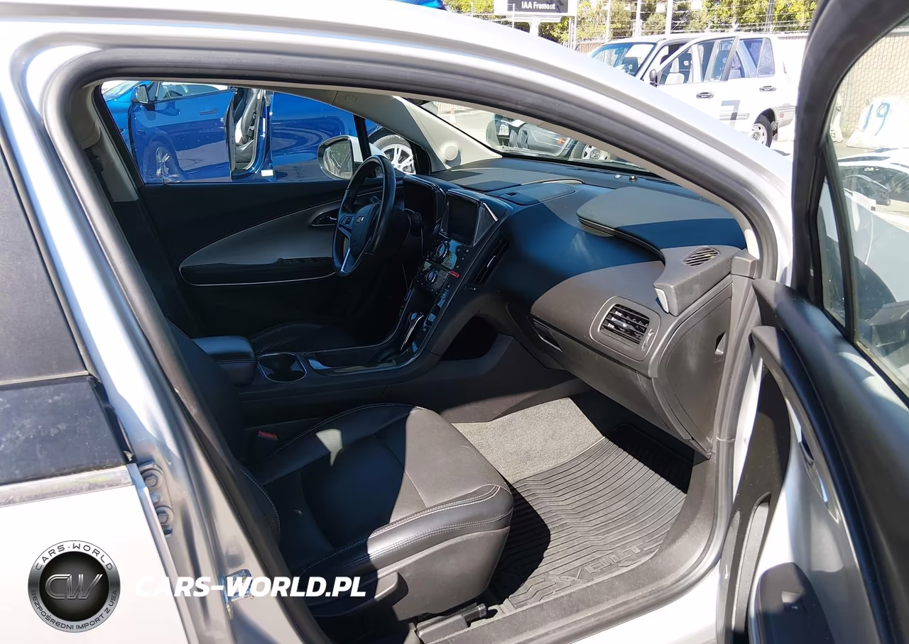 2011 Chevrolet Volt VIN:1G1RD6E40BU100579 - 5