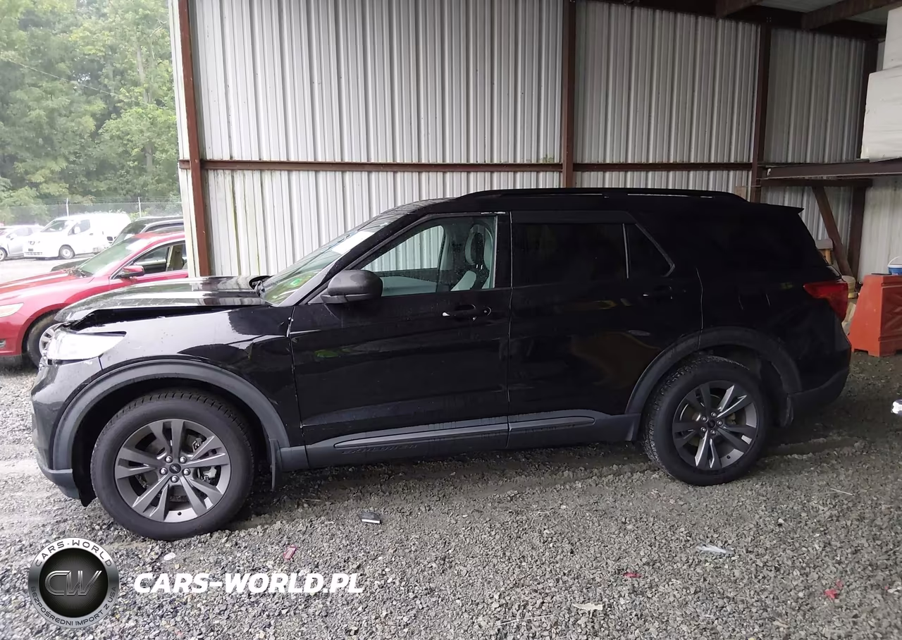 2021 Ford Explorer Xlt VIN:1FMSK8DH1MGA03645 - 14