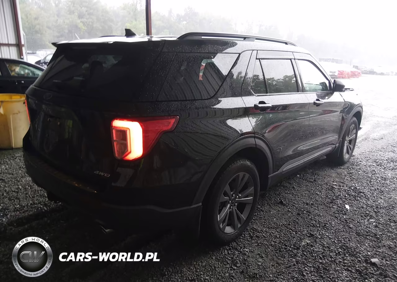 2021 Ford Explorer Xlt VIN:1FMSK8DH1MGA03645 - 4