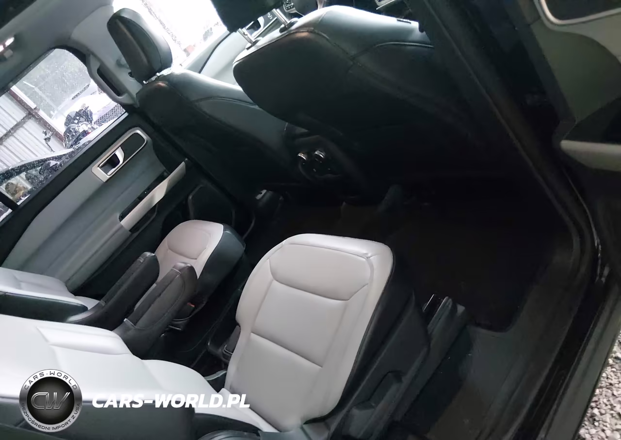 2021 Ford Explorer Xlt VIN:1FMSK8DH1MGA03645 - 8