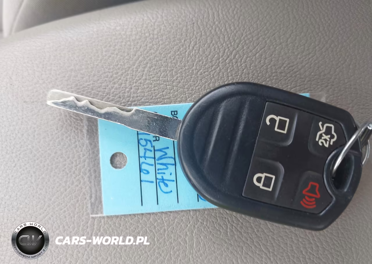 2015 Ford Fiesta Se VIN:3FADP4EJ0FM105395 - 11
