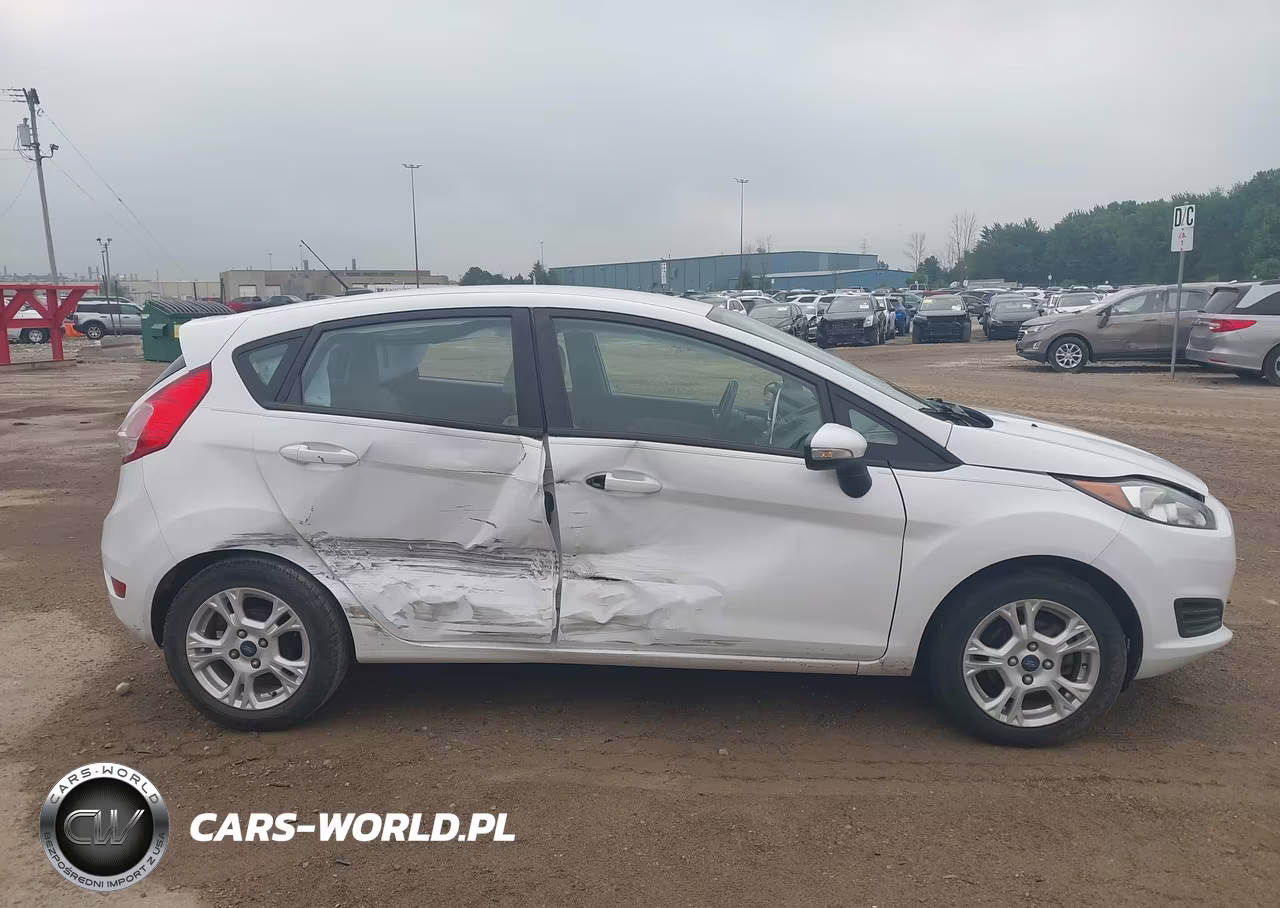 2015 Ford Fiesta Se VIN:3FADP4EJ0FM105395 - 13