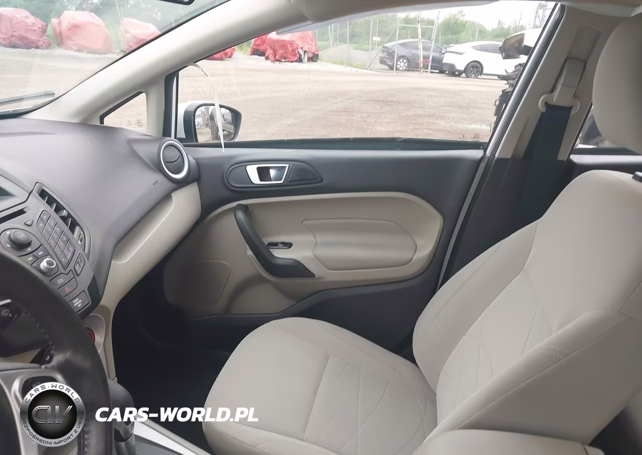 2015 Ford Fiesta Se VIN:3FADP4EJ0FM105395 - 5