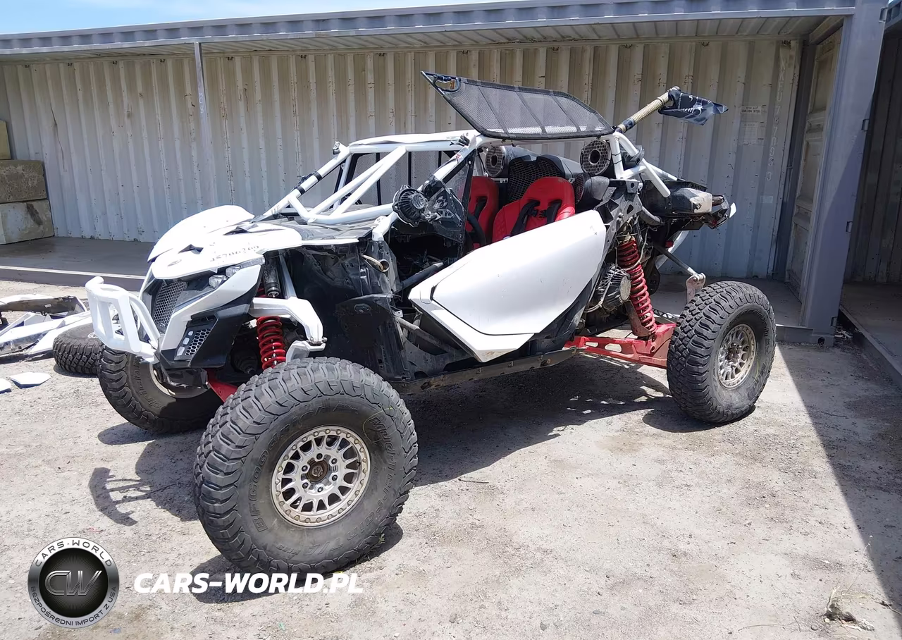 2024 Can-Am Maverick R X Rs VIN:3JB8XAT44RE001842 - 2