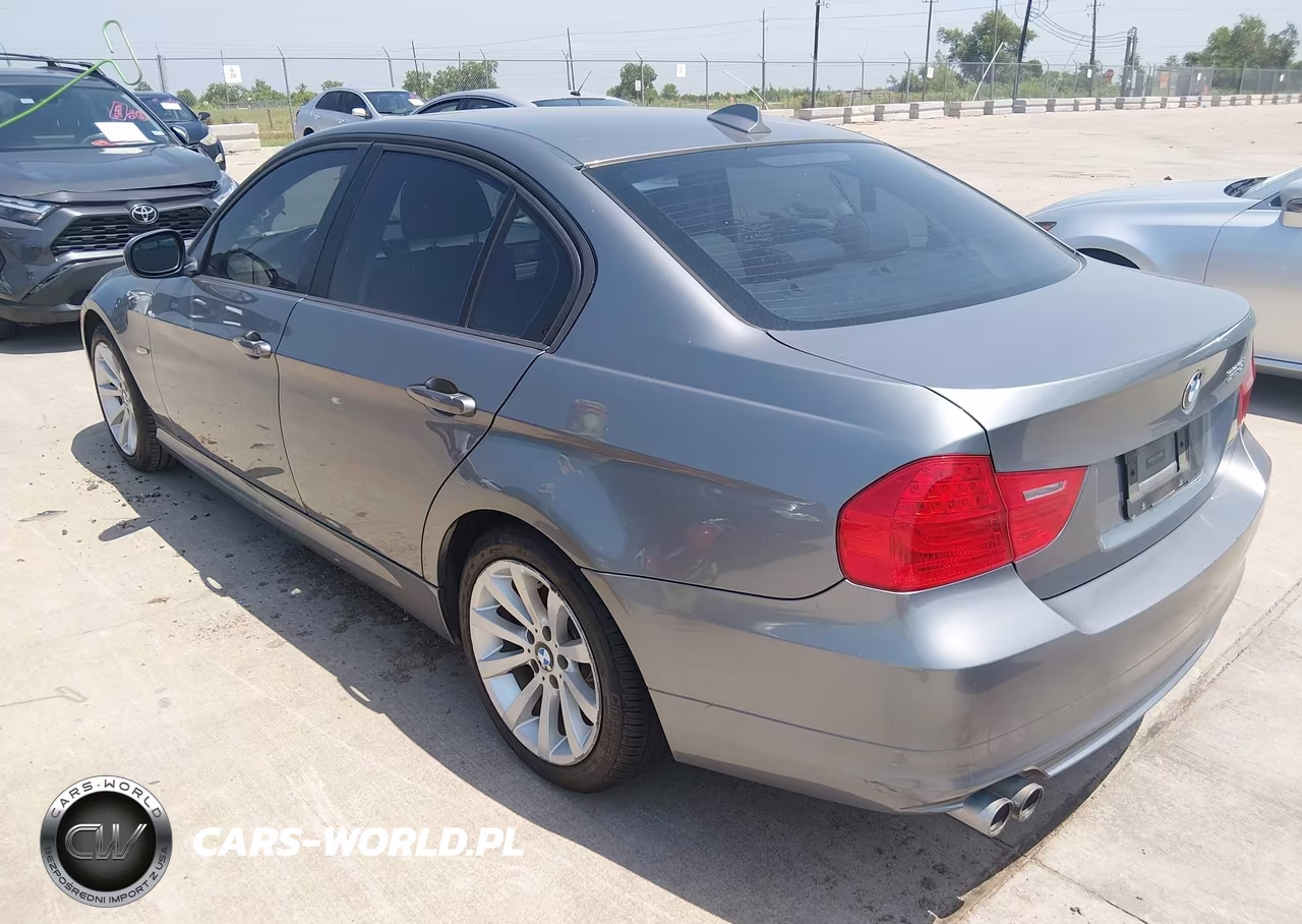 2011 BMW 328I VIN:WBAPH7C5XBA801746 - 3