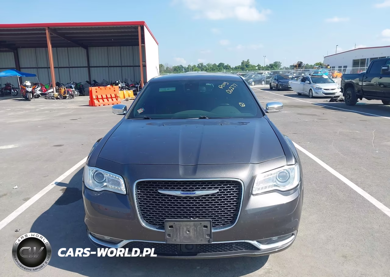2019 Chrysler 300 Limited VIN:2C3CCAEG2KH593489 - 12
