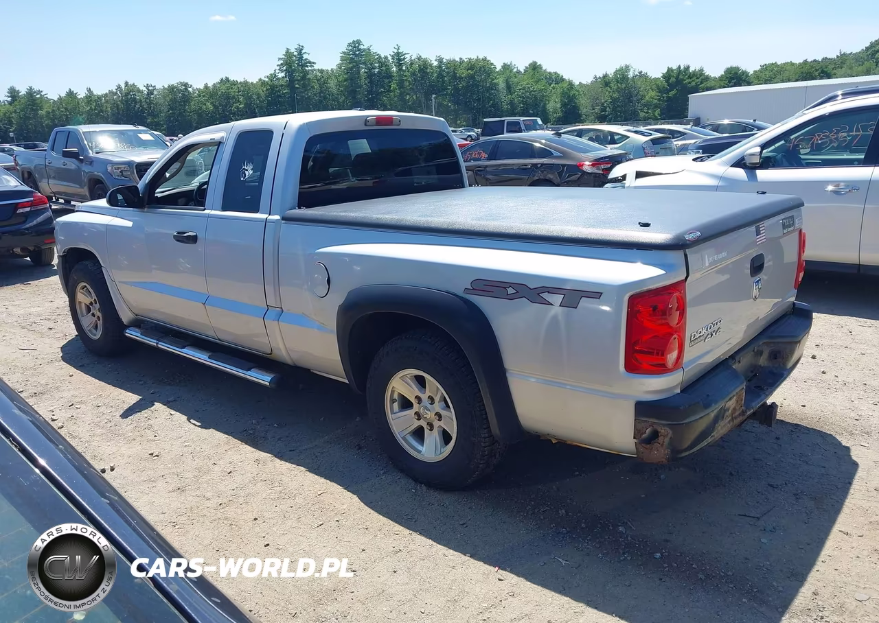2008 Dodge Dakota Sxt-Bighorn-Lonestar VIN:1D7HW32KX8S559546 - 3