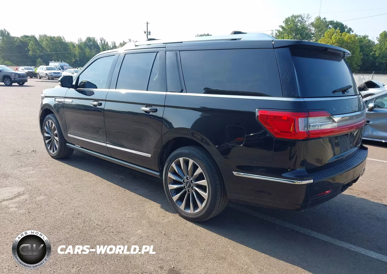 2018 Lincoln Navigator L Select VIN:5LMJJ3JTXJEL12478 - 3