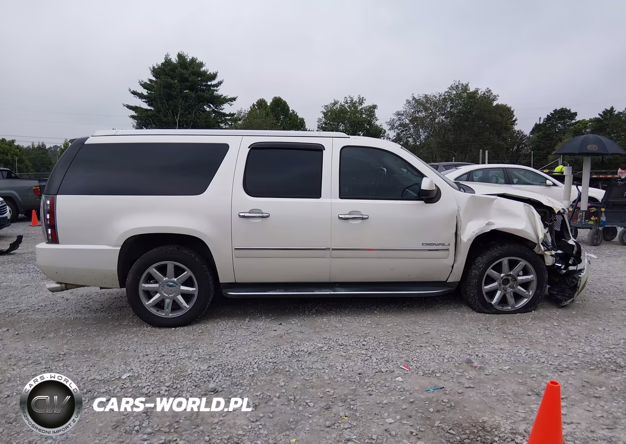 2011 GMC Yukon Xl 1500 Denali VIN:1GKS1MEF5BR135682 - 13