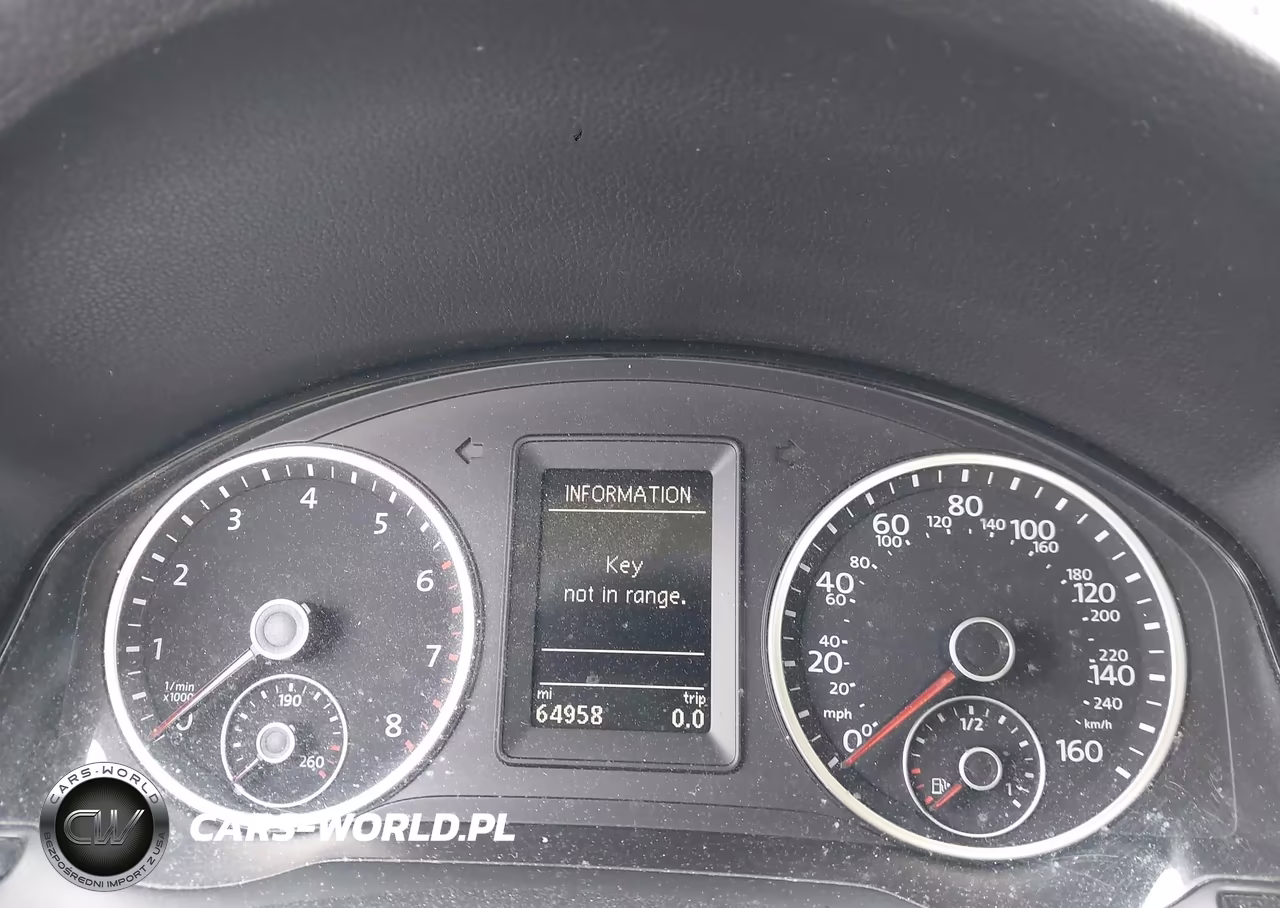 2016 Volkswagen Tiguan S VIN:WVGAV7AX5GW606102 - 7