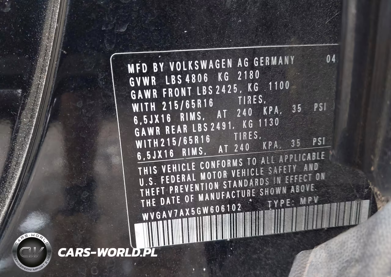 2016 Volkswagen Tiguan S VIN:WVGAV7AX5GW606102 - 9