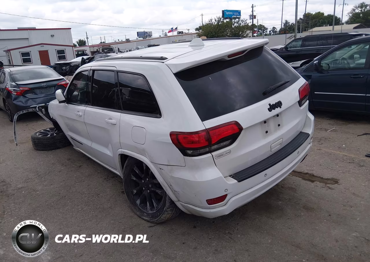 2018 Jeep Grand Cherokee Altitude 4X2 VIN:1C4RJEAG0JC488914 - 14