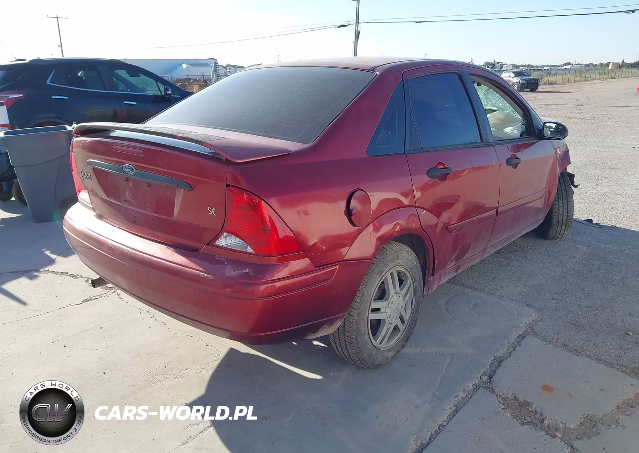 2000 Ford Focus Se VIN:1FAFP3432YW380971 - 4