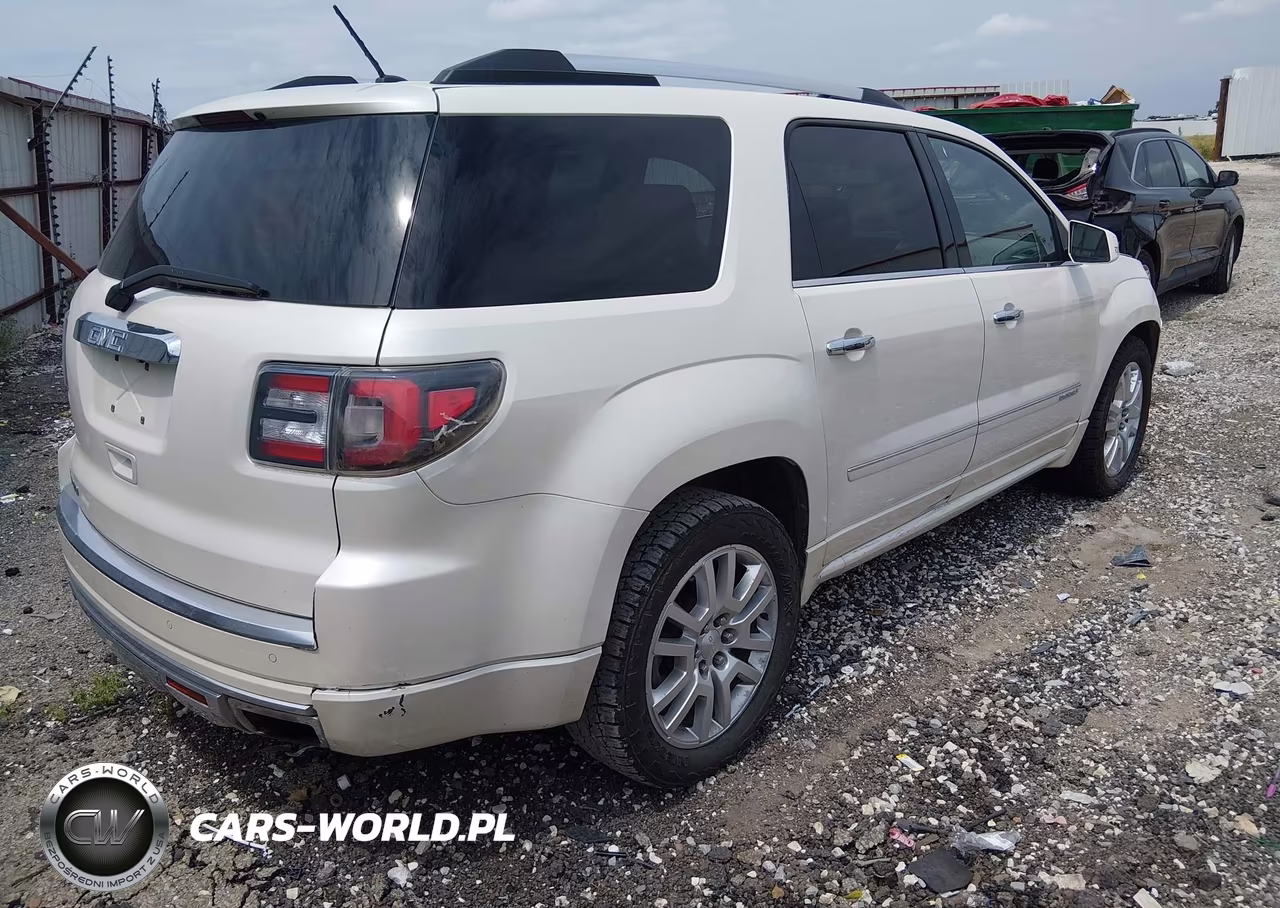 2015 GMC Acadia Denali VIN:1GKKRTKD7FJ305664 - 4