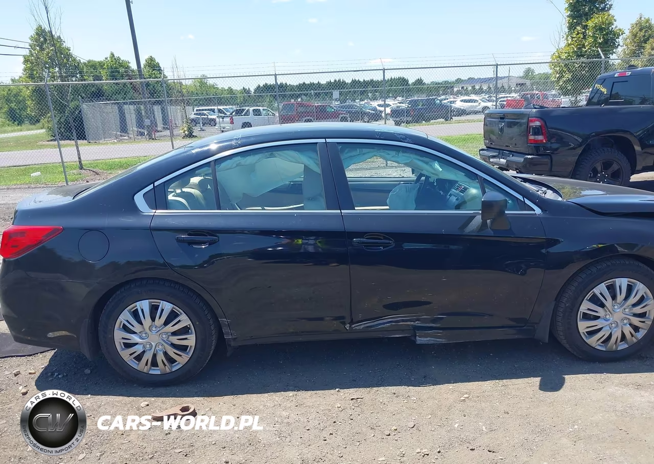 2015 Subaru Legacy 2.5I VIN:4S3BNBA61F3012061 - 13