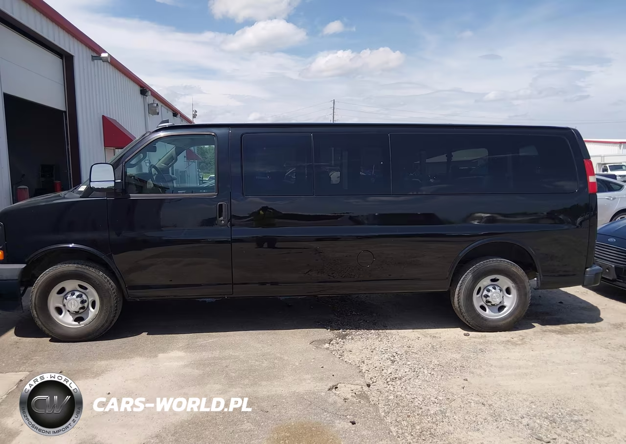 2017 Chevrolet Express 3500 Ls VIN:1GAZGNFG1H1291207 - 14