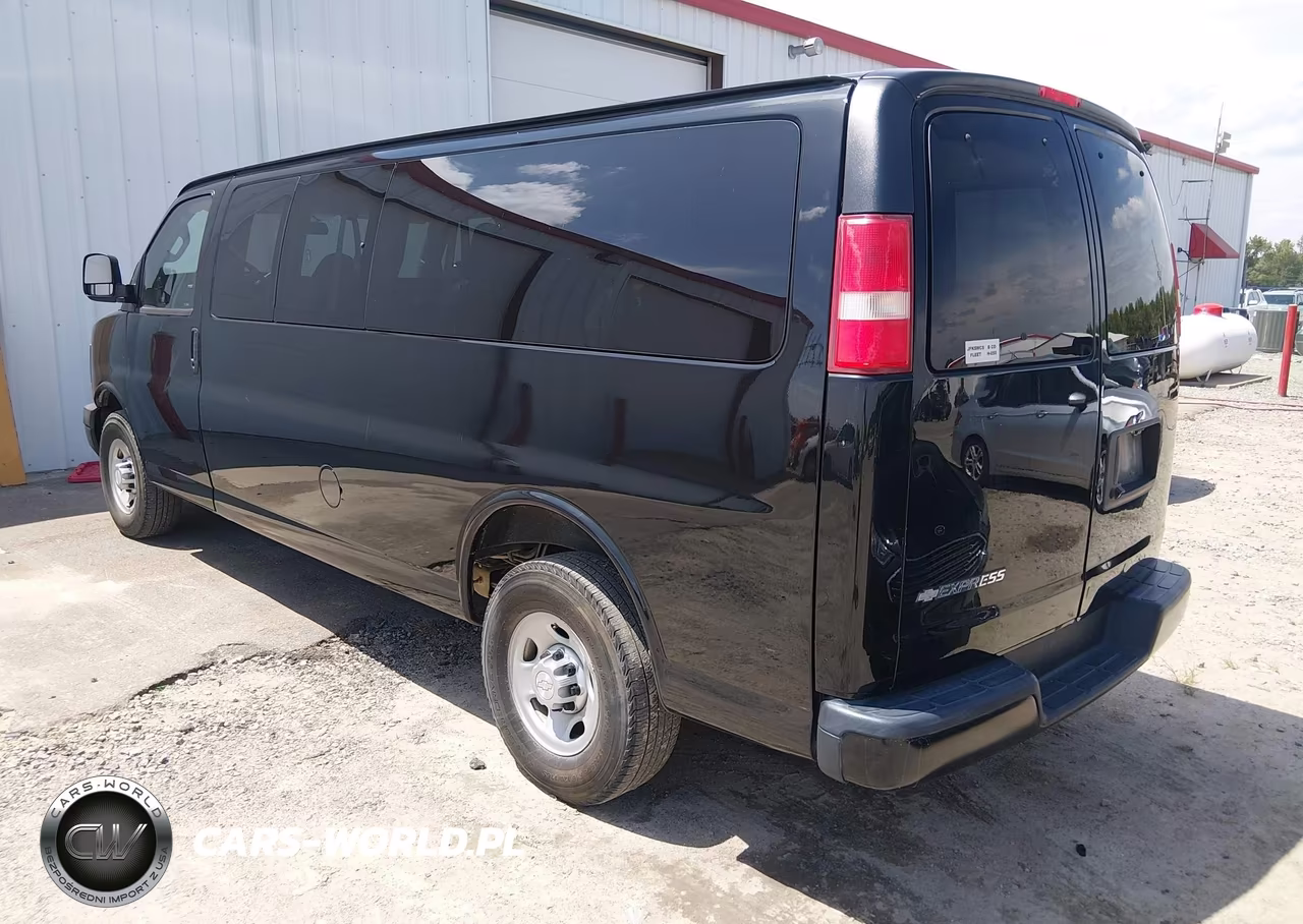 2017 Chevrolet Express 3500 Ls VIN:1GAZGNFG1H1291207 - 3