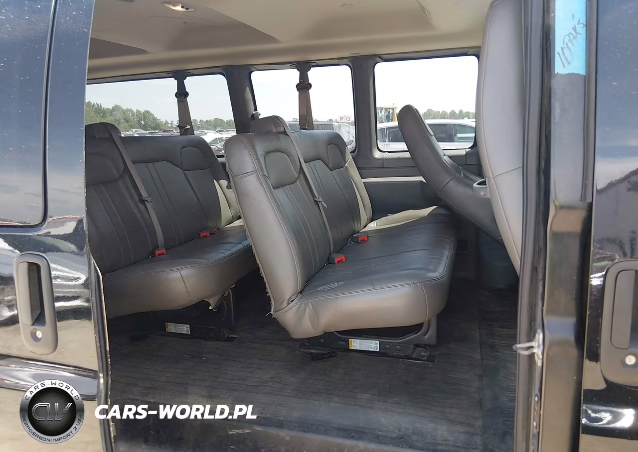 2017 Chevrolet Express 3500 Ls VIN:1GAZGNFG1H1291207 - 8