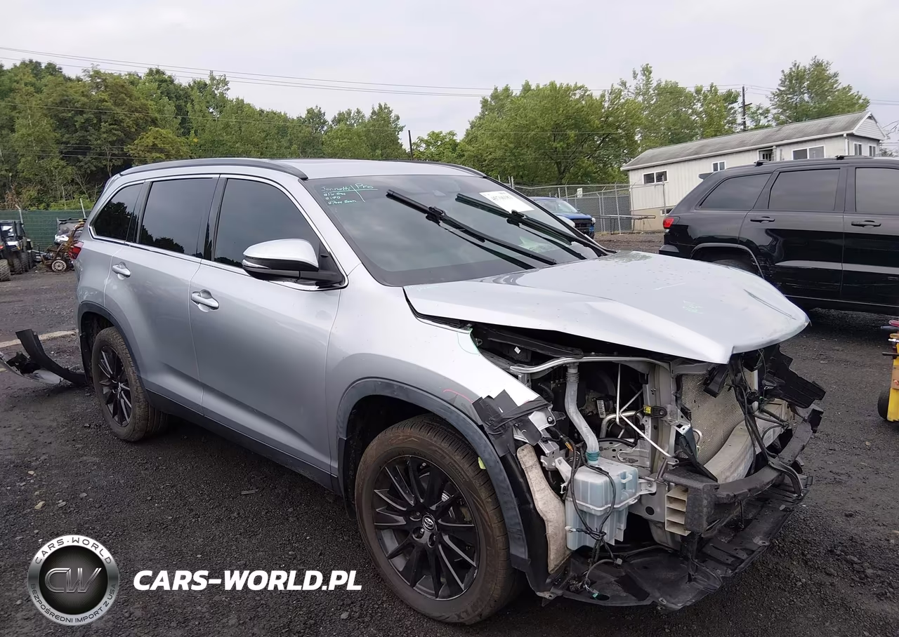 2019 Toyota Highlander Se – zdjęcie 1 z 16