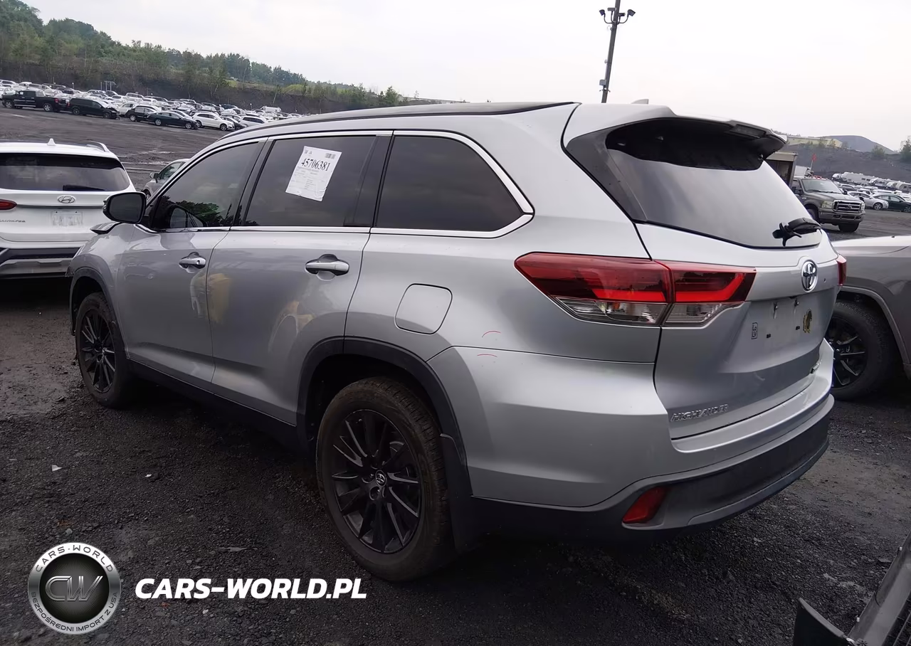 2019 Toyota Highlander Se VIN:5TDJZRFH4KS708313 - 3