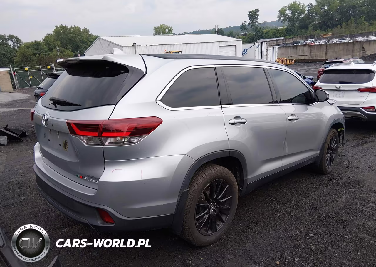 2019 Toyota Highlander Se VIN:5TDJZRFH4KS708313 - 4