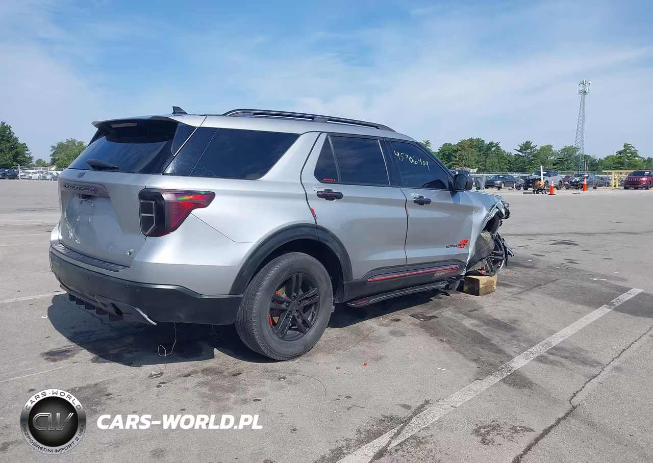 2021 Ford Explorer Xlt VIN:1FMSK8DH0MGB61782 - 4