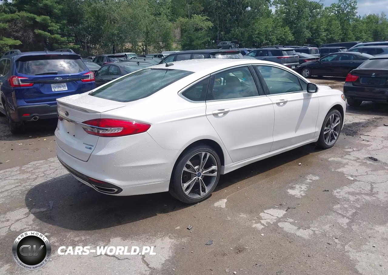 2017 Ford Fusion Platinum-Titanium VIN:3FA6P0D98HR239733 - 4