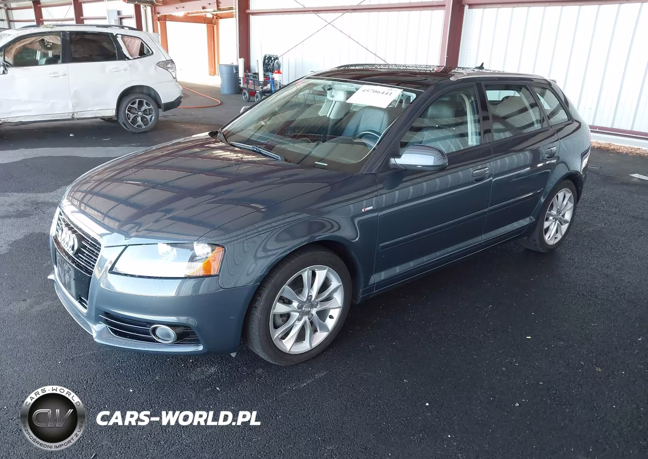 2013 Audi A3 2.0T Premium VIN:WAUFEAFM4DA012869 - 2