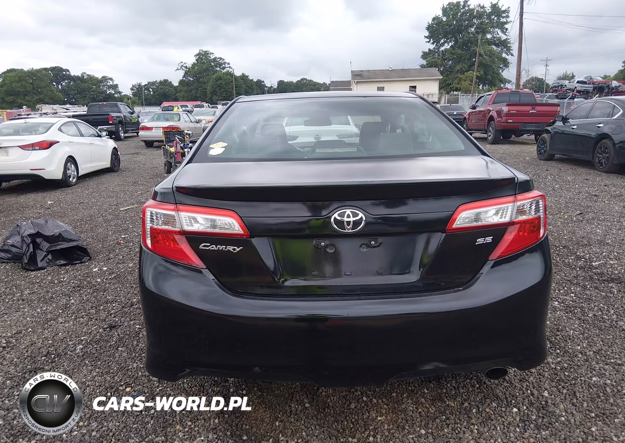 2012 Toyota Camry Se VIN:4T1BF1FK4CU079087 - 17