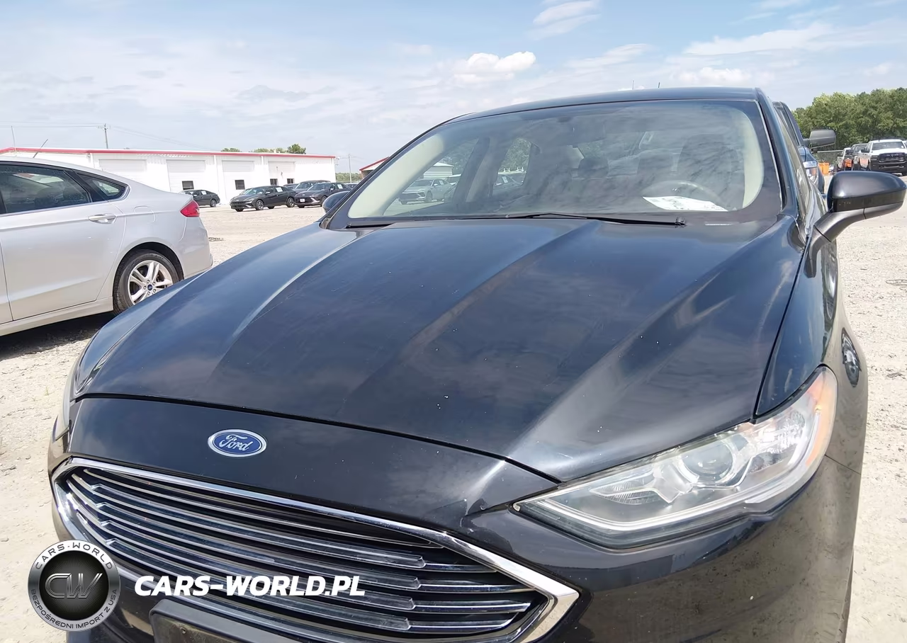 2018 Ford Fusion Hybrid S VIN:3FA6P0UUXJR271464 - 12