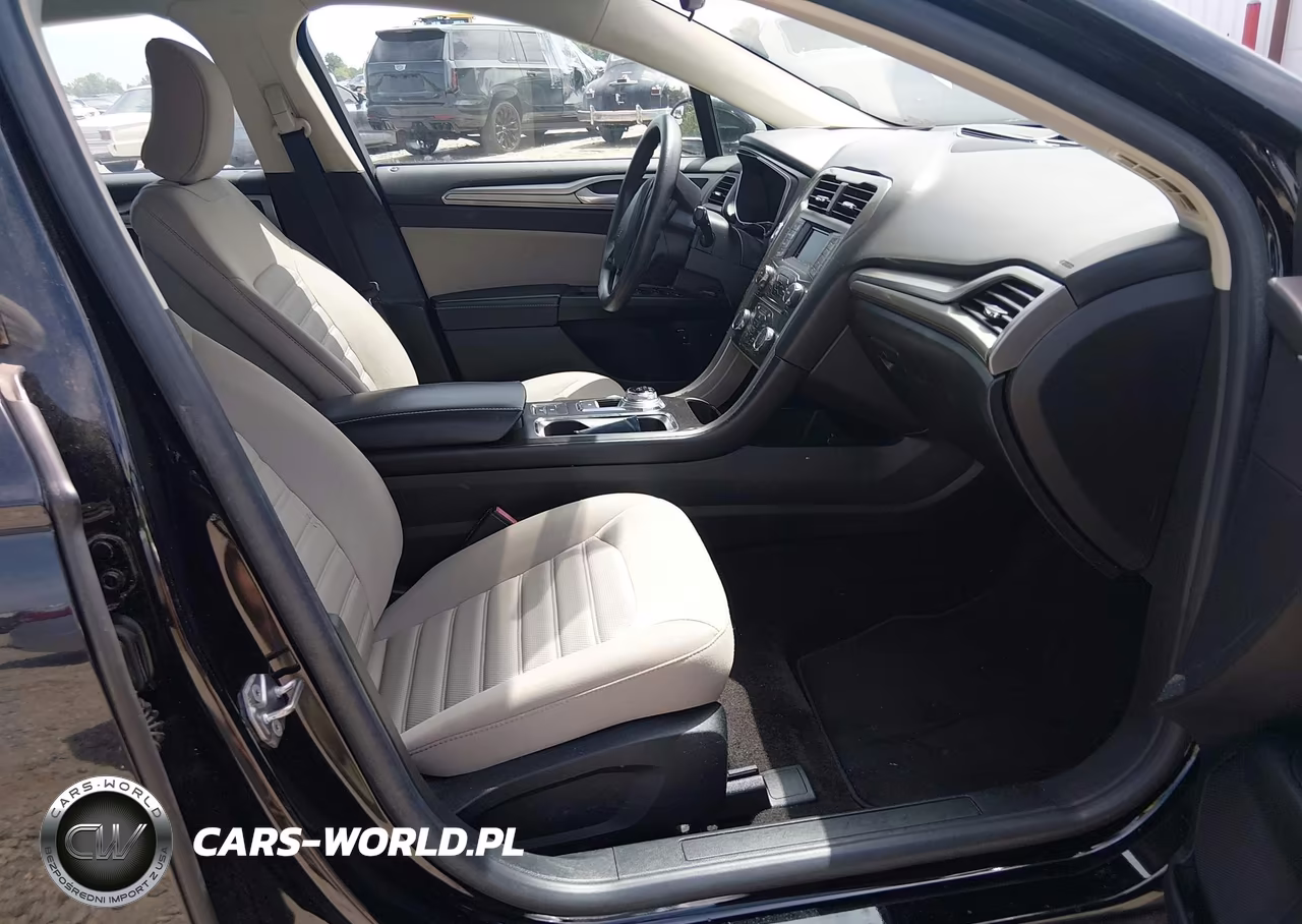 2018 Ford Fusion Hybrid S VIN:3FA6P0UUXJR271464 - 5