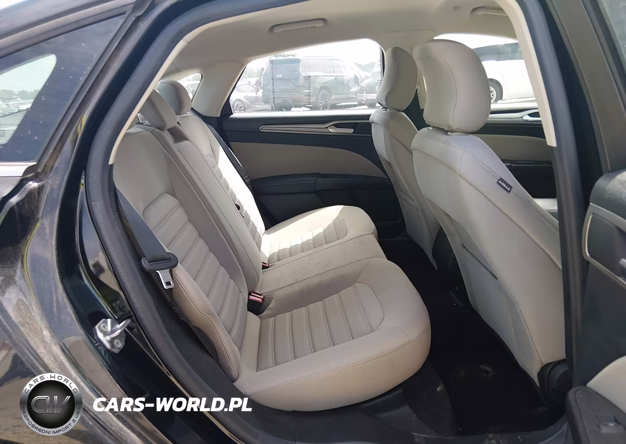 2018 Ford Fusion Hybrid S VIN:3FA6P0UUXJR271464 - 8