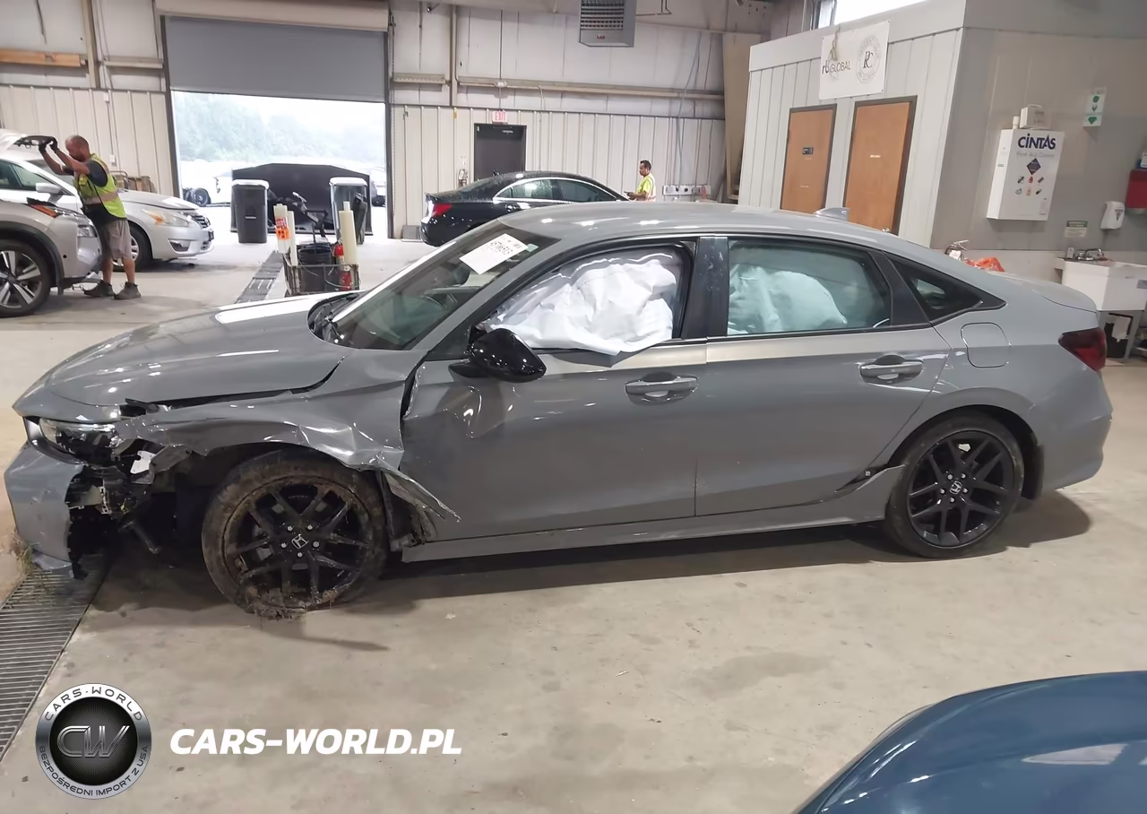 2025 Honda Civic Sport VIN:2HGFE2F51SH581518 - 15
